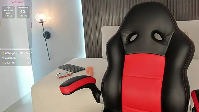 melanie_bonelli's cam snapshot