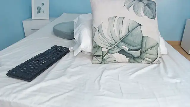 Wexler_Kim's cam snapshot