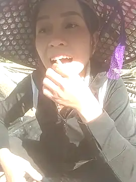 tieutam122's cam snapshot