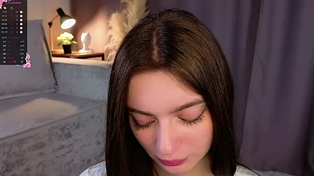 Sara_Kinsly's cam snapshot