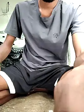 RAYI_Queen_4's cam snapshot