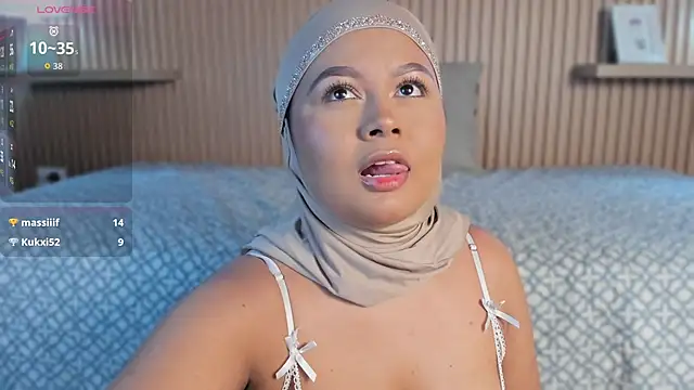 jasmyne_anbar's cam snapshot