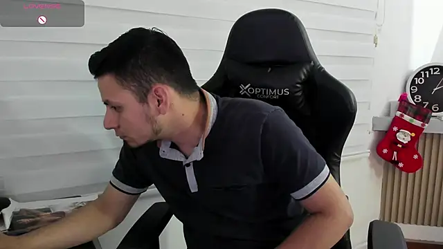 Rick_Adams's cam snapshot