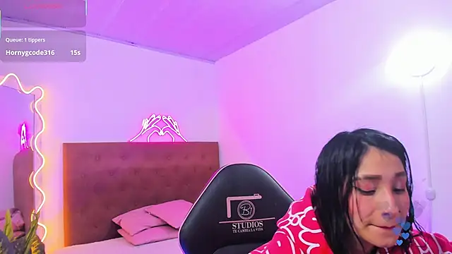 palmerfox_tay's cam snapshot