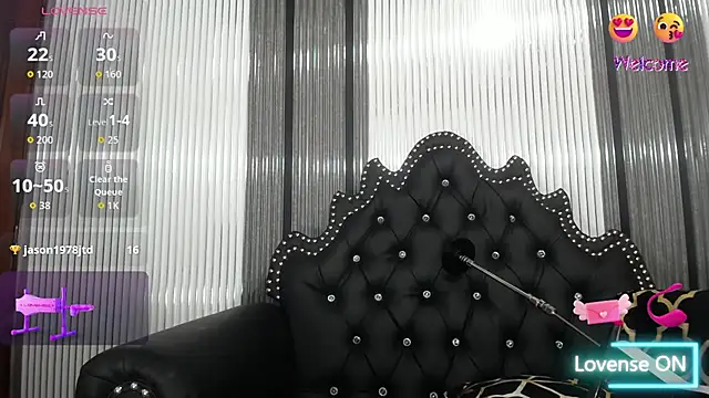 babyschoolgiirl's cam snapshot