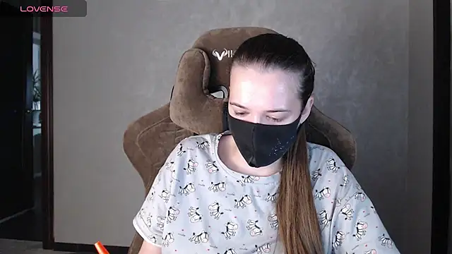 ZlatoslavaLo's cam snapshot