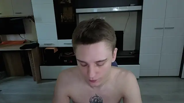 angryzan's cam snapshot