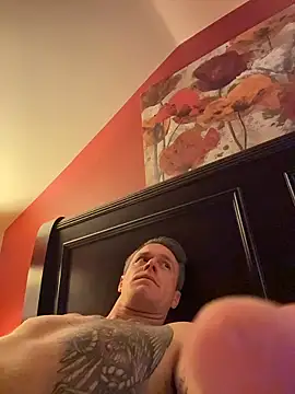 DILFiGuess1's cam snapshot