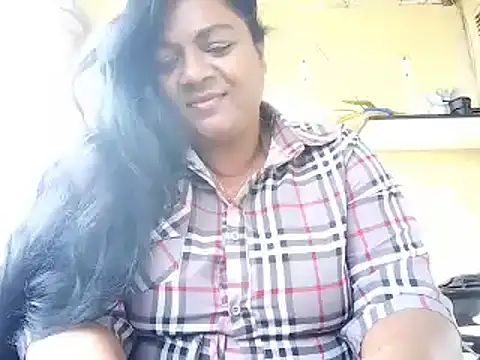 IndianDelia's cam snapshot