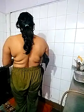 Amritanikhil1's cam snapshot