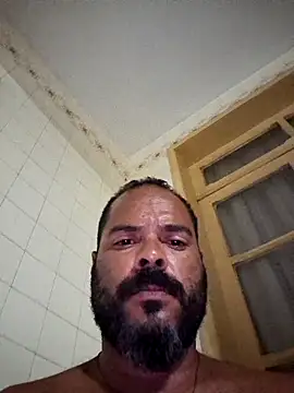 wakahoe live sex cam