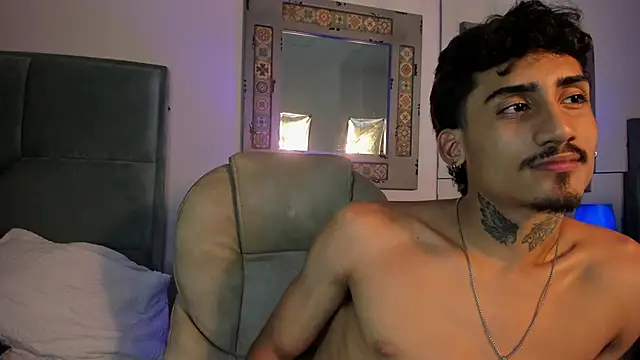 Mr_Strike live sex cam