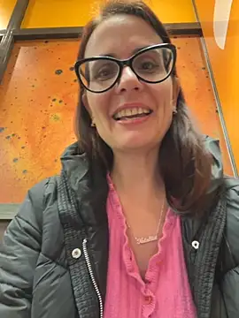 NataKitten live sex cam