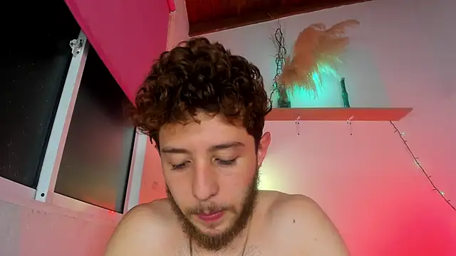 Juan_Castano live sex cam