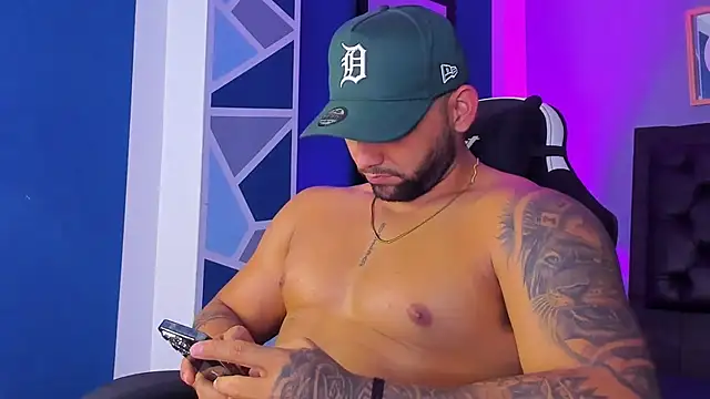 alex_oficial live sex cam