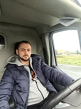 papichulo0099 live sex cam