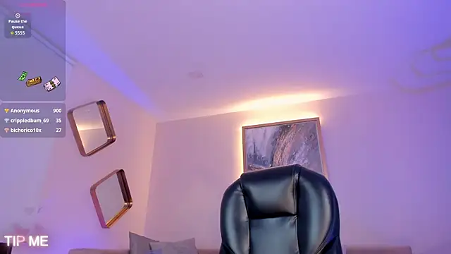 SophieBarnett live sex cam