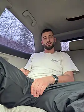 Pablo_Hornyguy95 live sex cam