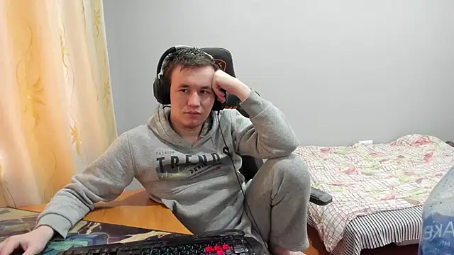 iliaskrislove live sex cam