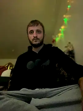 Grek32X live sex cam