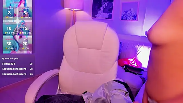 Raven_Curly's cam snapshot