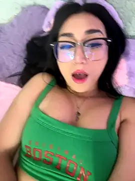 sophie_cute66 live sex cam