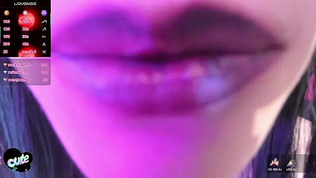 cutenaked_8 live sex cam