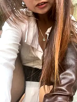 luna-sisi live sex cam