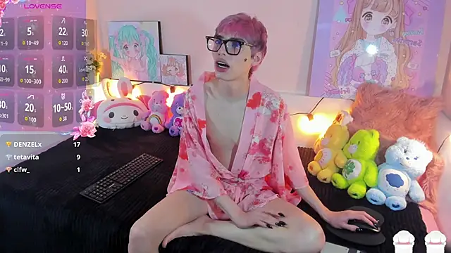 Strawberry_Kitty_ live sex cam