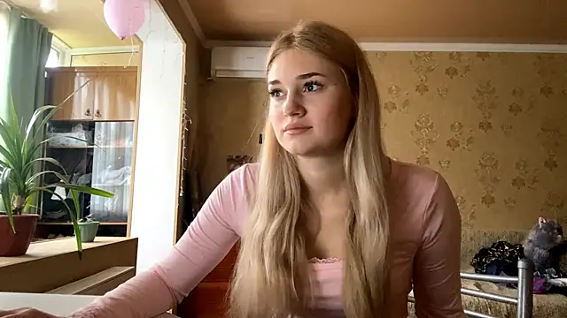 Malley_Saunds's cam snapshot