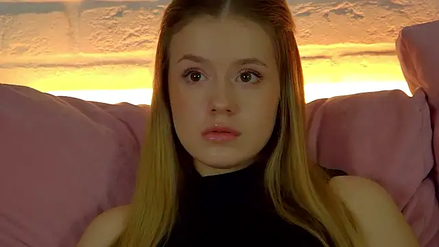 MilanaBalmain live sex cam