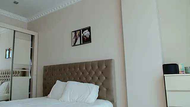 shine_chanel's cam snapshot