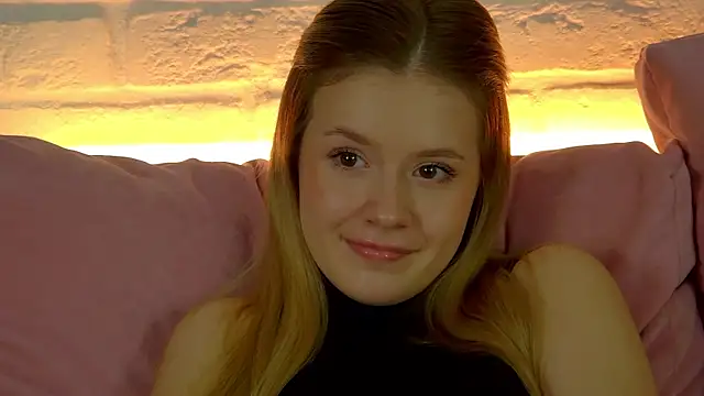 MilanaBalmain live sex cam