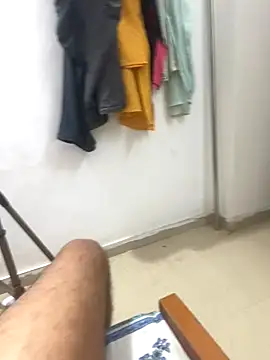 jully-jully live sex cam