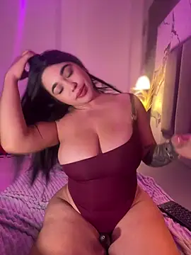 SofiaWildee live sex cam