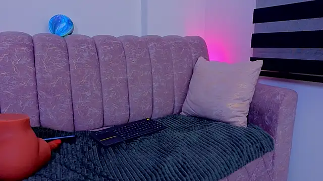 _scarletmoore live sex cam