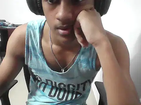 Tamil_pyan live sex cam