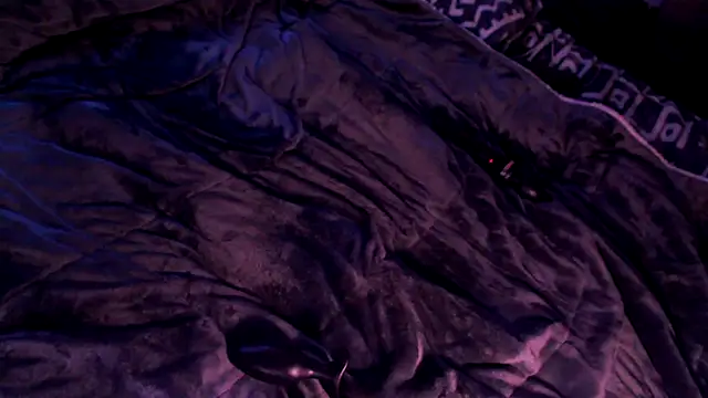 SpunsieLove live sex cam