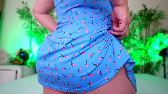 HappyLisa live sex cam