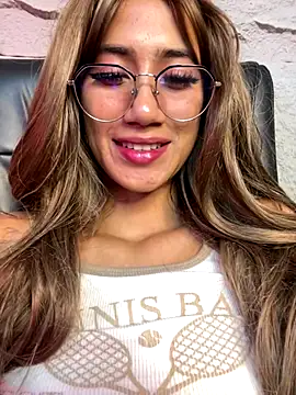 KaitlynLoveCam live sex cam