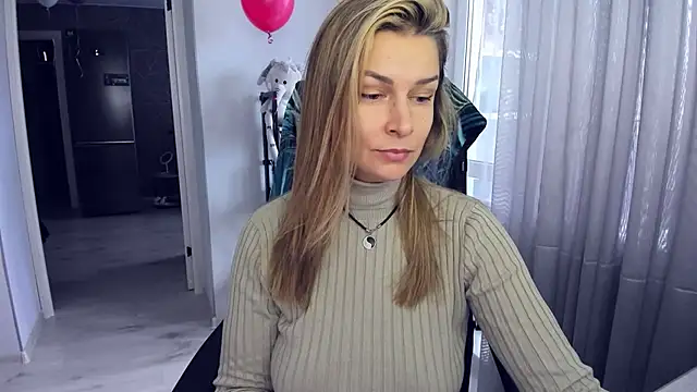 AlexiaDarren live sex cam