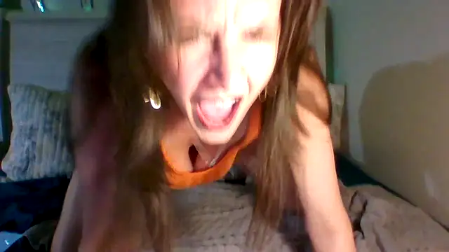 easy_briezy live sex cam