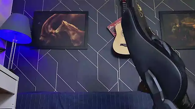 ChrisKox live sex cam