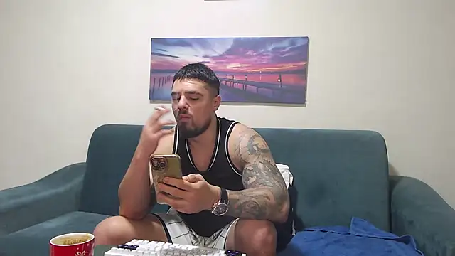 Tiberius_hunk live sex cam