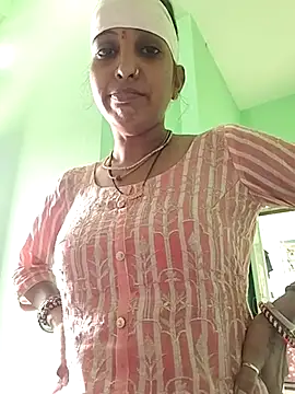 Hotty-Nidhi live sex cam