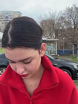 KikiWatson live sex cam