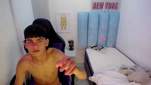 Lil_babyyy_ live sex cam