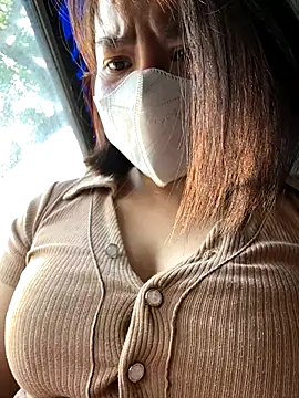 May-Squirt live sex cam