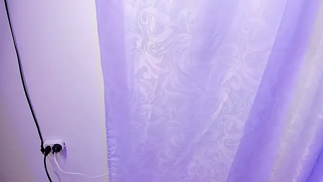 lunagomez24's cam snapshot