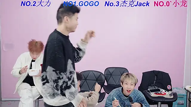 Beautifulboys-999's cam snapshot